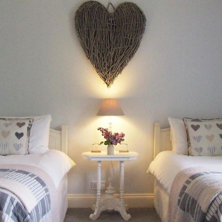 Lobhill Farmhouse Bed And Breakfast And Self Catering Accommodation Okehampton Luaran gambar