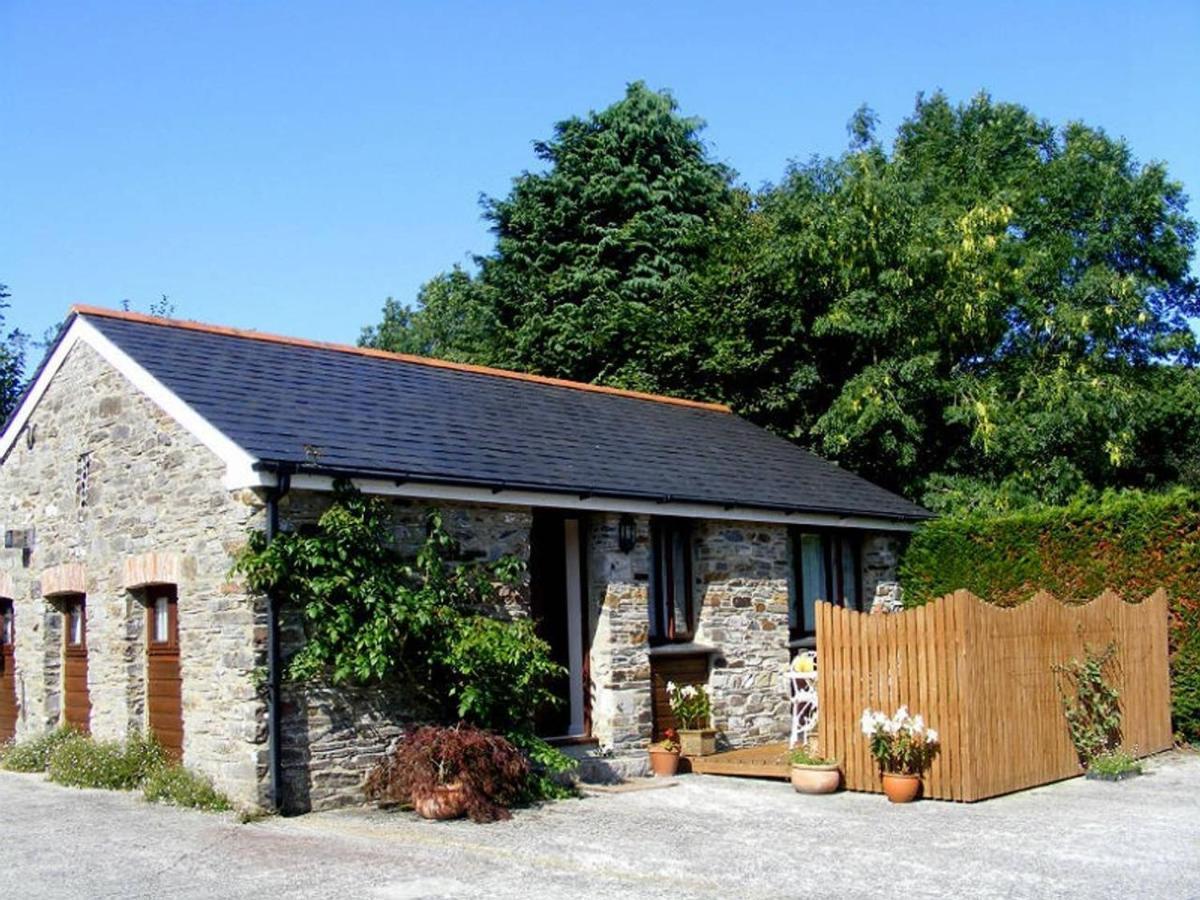 Lobhill Farmhouse Bed And Breakfast And Self Catering Accommodation Okehampton Bilik gambar