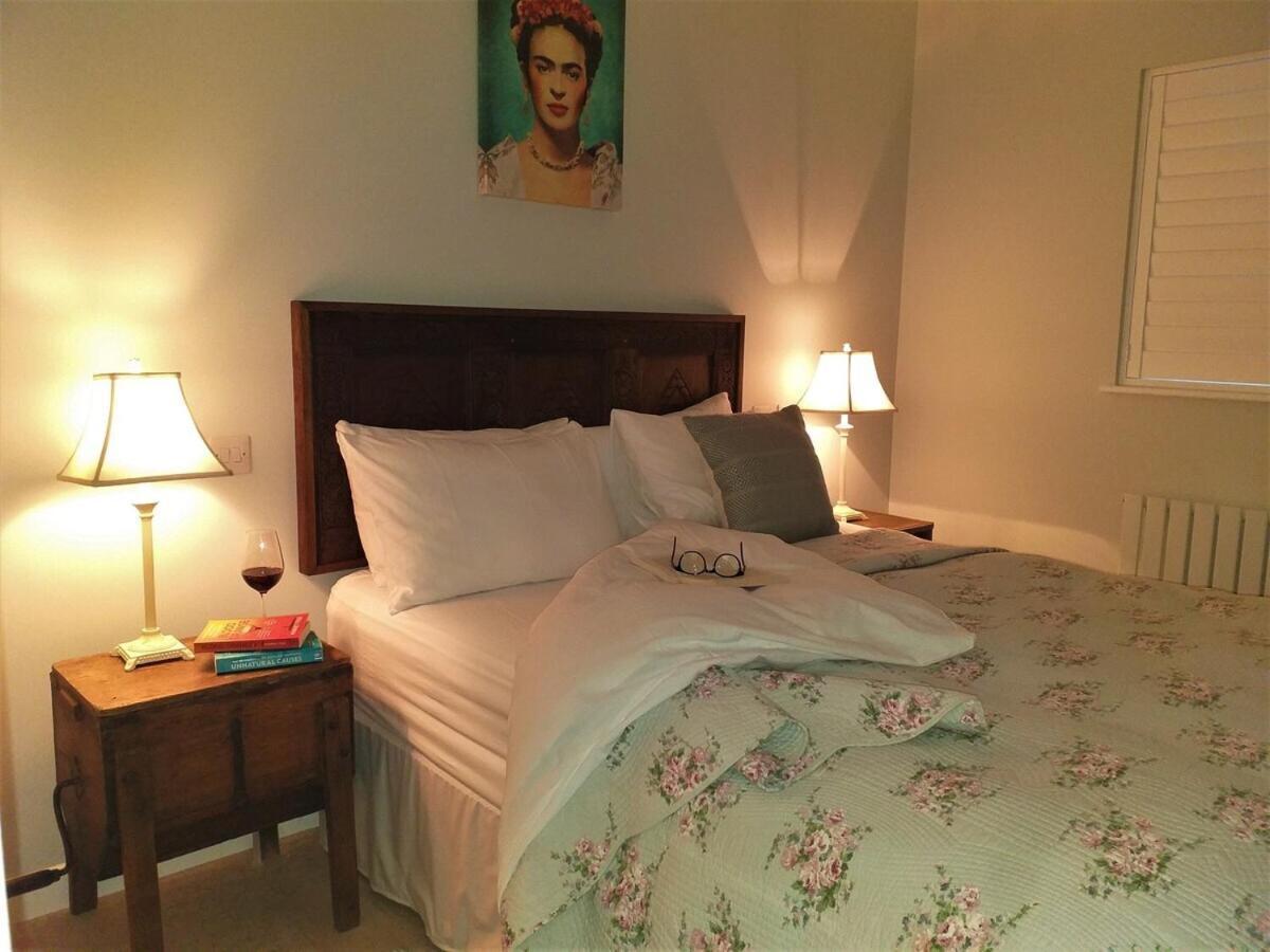 Lobhill Farmhouse Bed And Breakfast And Self Catering Accommodation Okehampton Bilik gambar